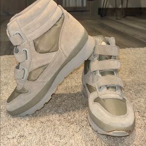 L.L. Bean Gray/Greenish taupe Velcro hiking Winter Boots